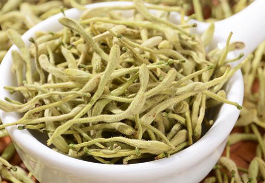 熱泵烘干機(jī)烘干金銀花的話，該如何使用才可以震撼呢？-[集木烘干]